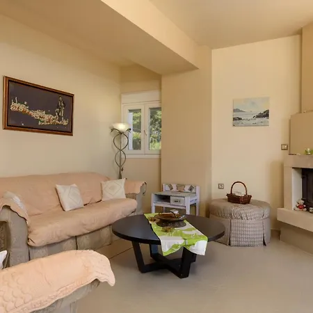 Front South Crete Apartmán